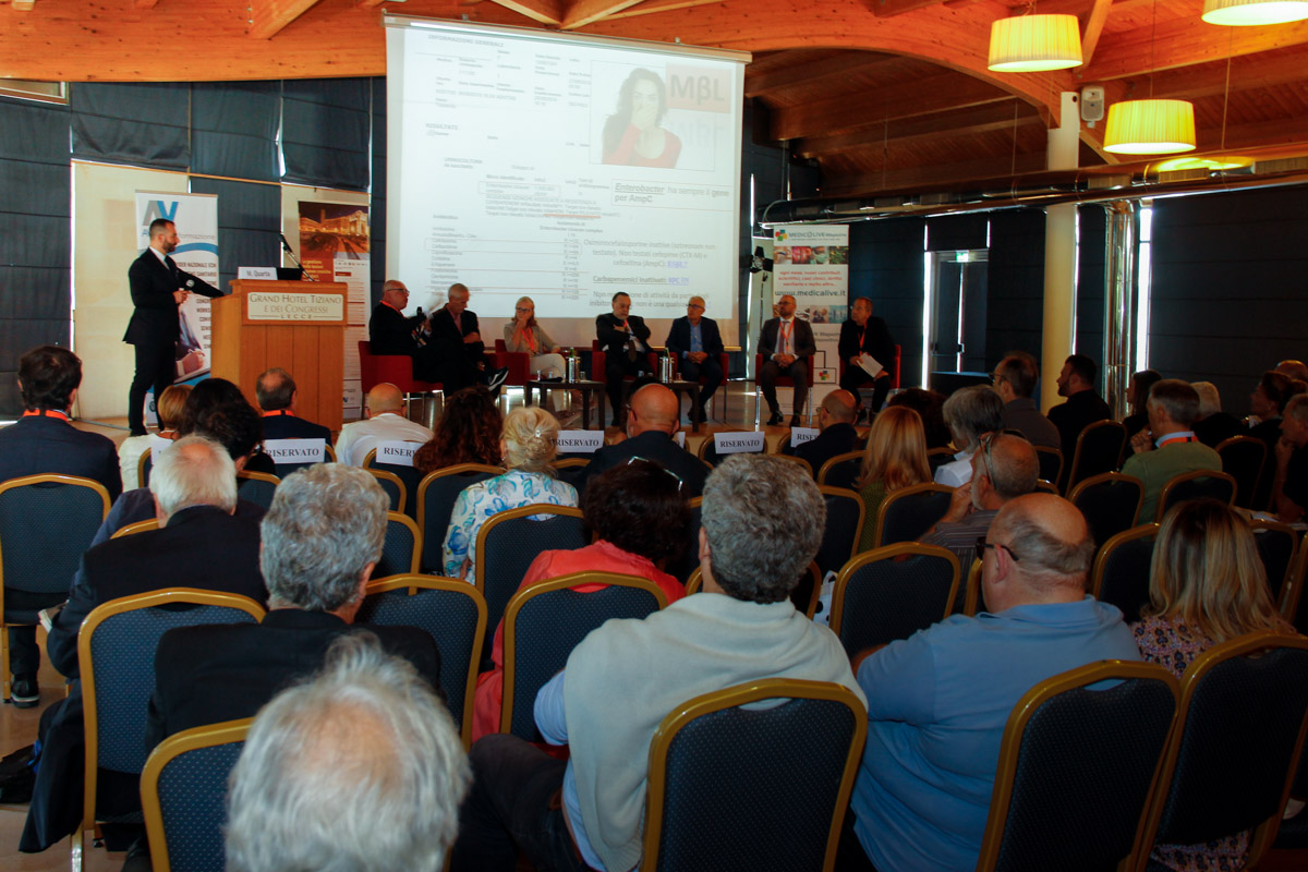 News: Congresso Medico [Grand Hotel Tiziano Lecce]